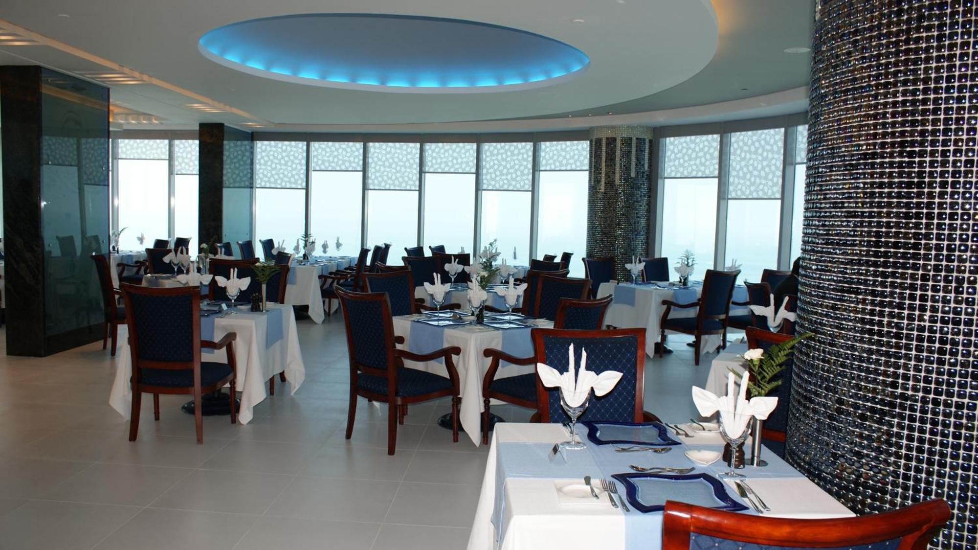 Costa Del Sol Hotel By Arabian Link Kuwait City Bagian luar foto